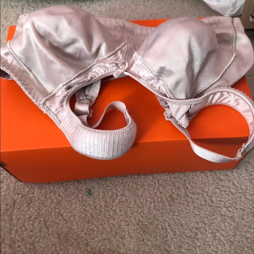 Bra - Picture 2 of 4